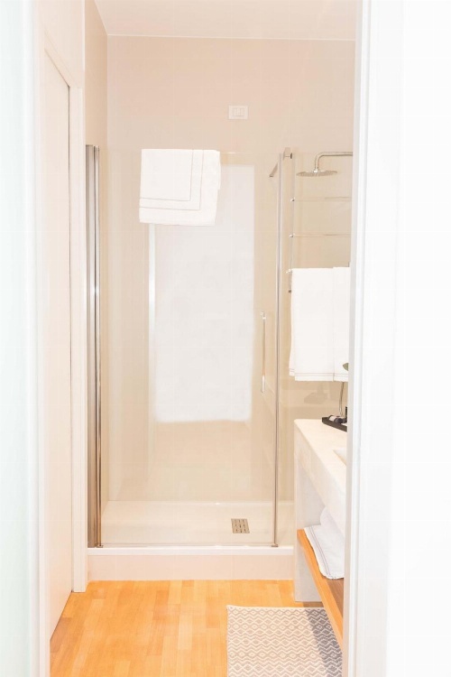 200 ROOMS & TERRACE image 2