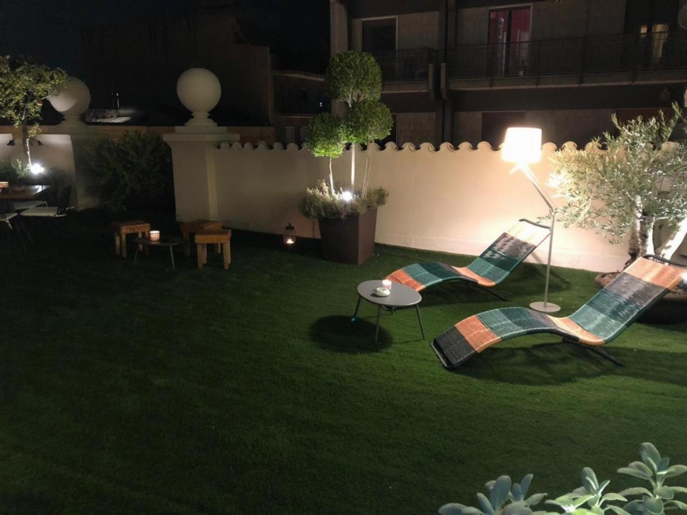 200 ROOMS & TERRACE Image 39