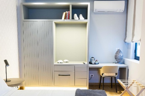 200 ROOMS & TERRACE image 4