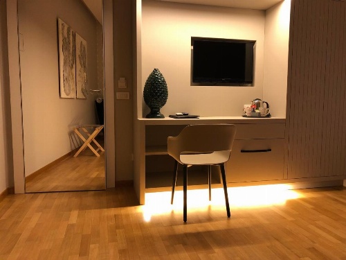 200 ROOMS & TERRACE image 41